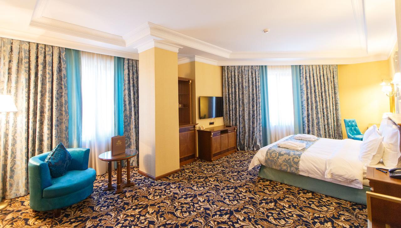 Sultan Palace Hotel Atyraū Exteriér fotografie